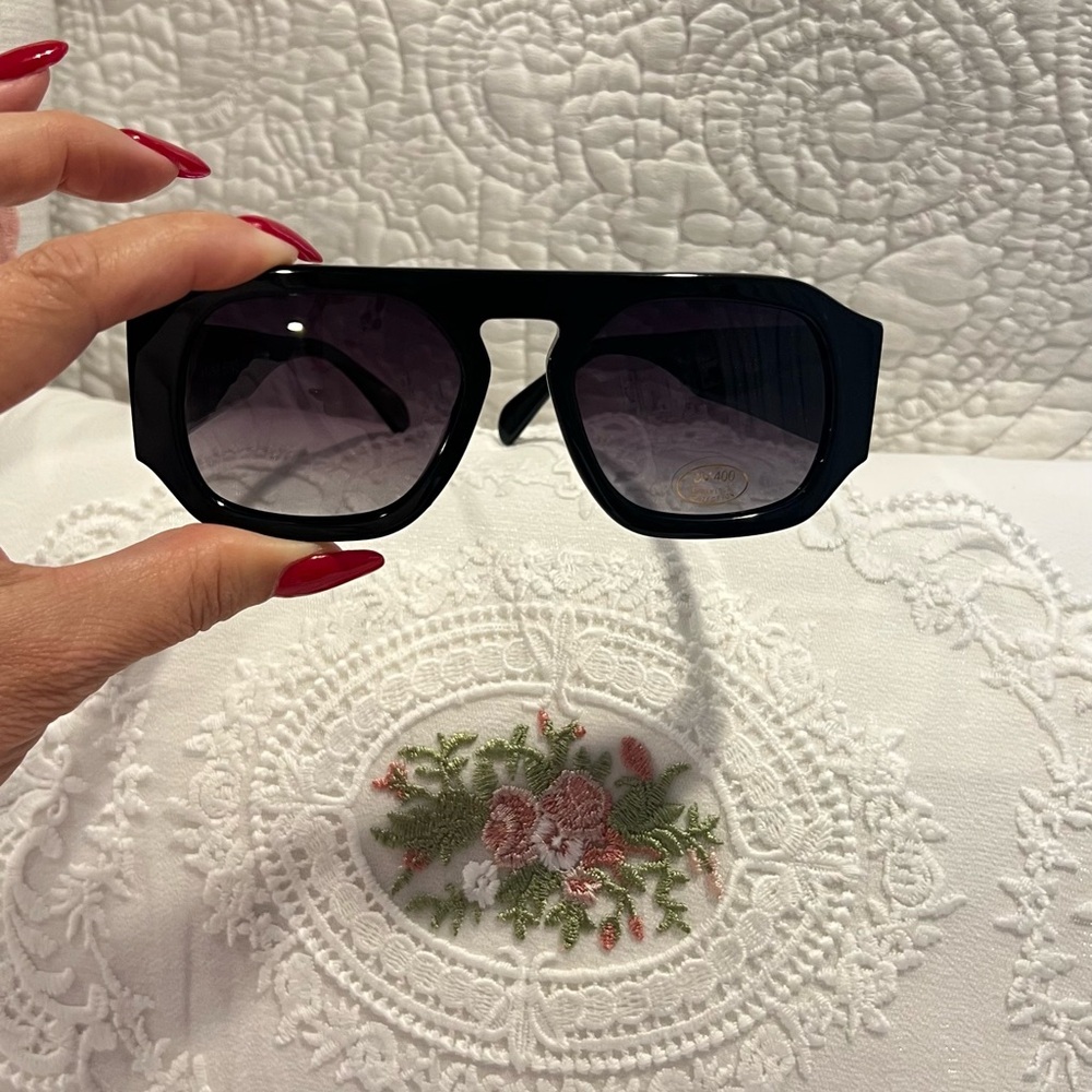 ANINE BING -Preston SunglassesNEW Timeless Design UV400 protection NWOT - Picture 5 of 11